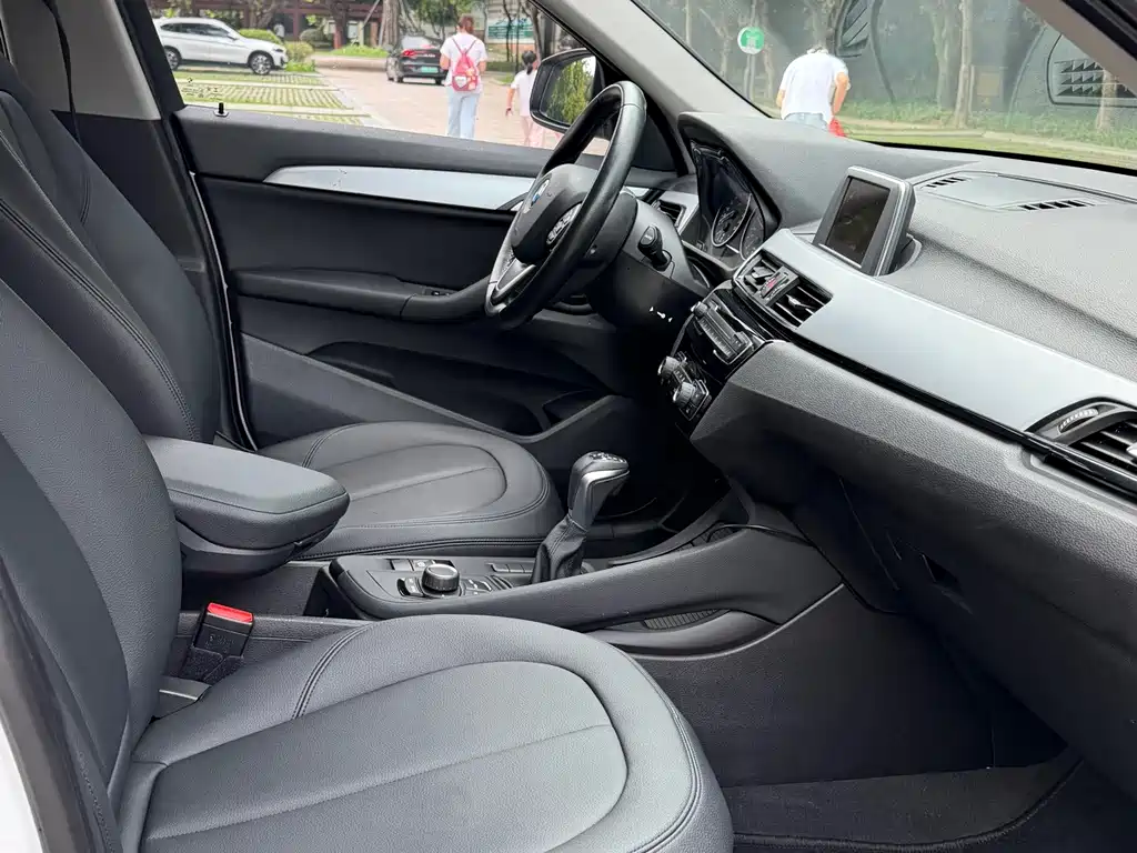 BMW X1 sDrive18Li Fashion Type, фото 9