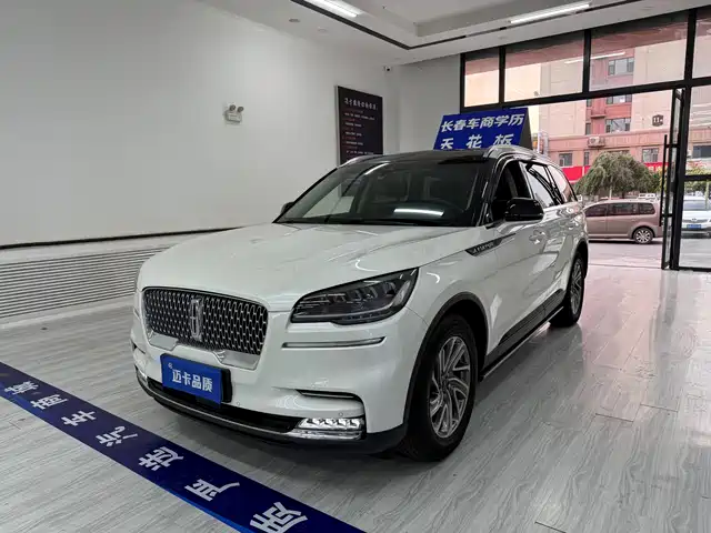 Lincoln Aviator