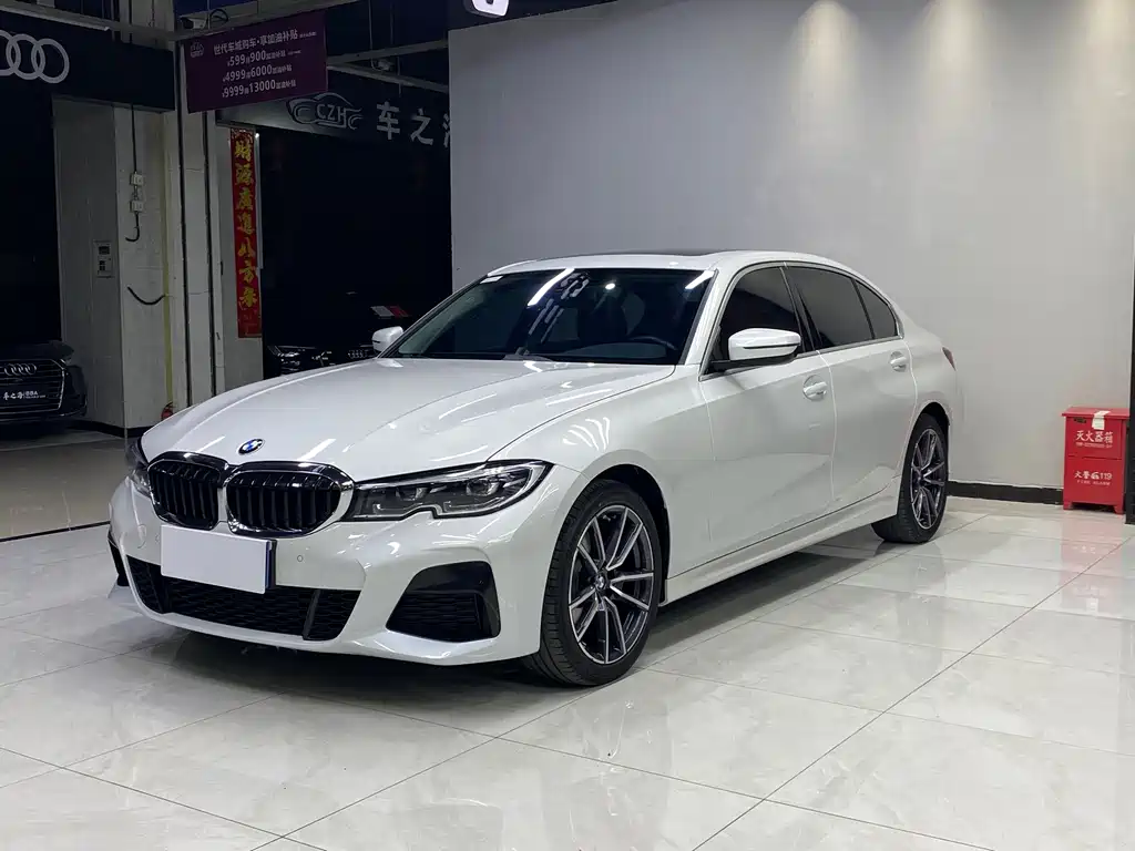 BMW 3 Series 2021