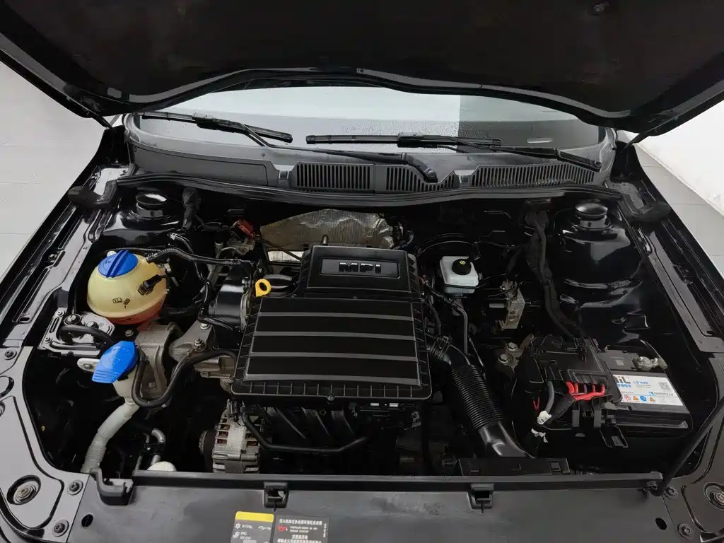 Volkswagen Lavida — миниатюра 6
