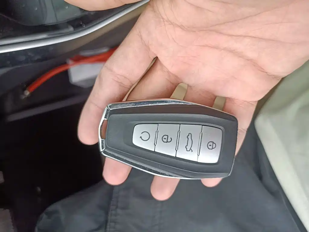 Geely Boyue L — миниатюра 12