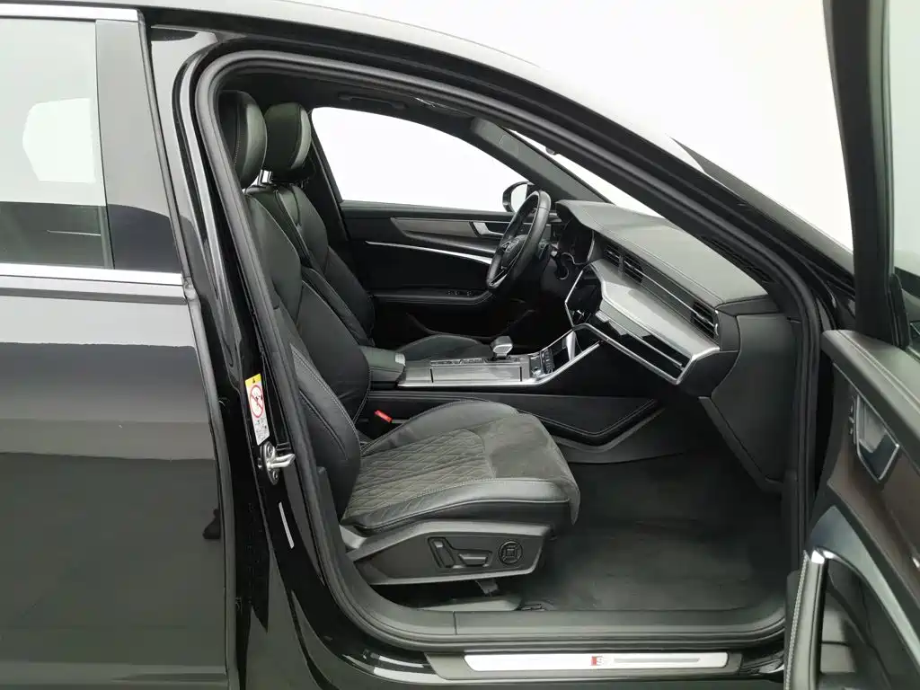Audi A6L — миниатюра 23
