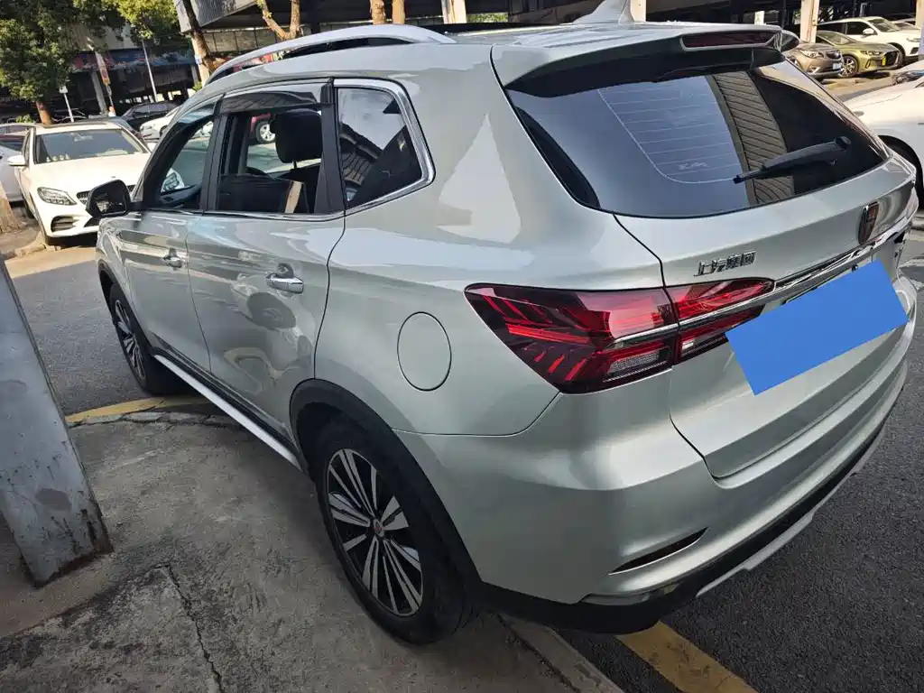 Roewe RX5 New Energy — миниатюра 13