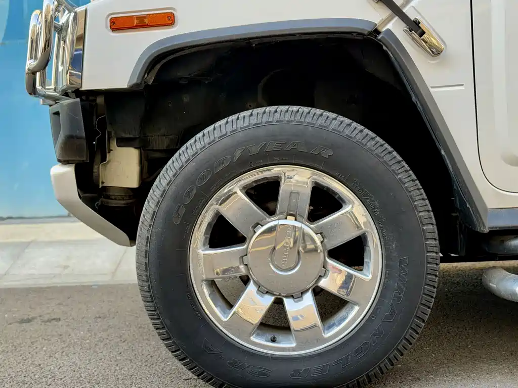 Hummer H2 — миниатюра 20