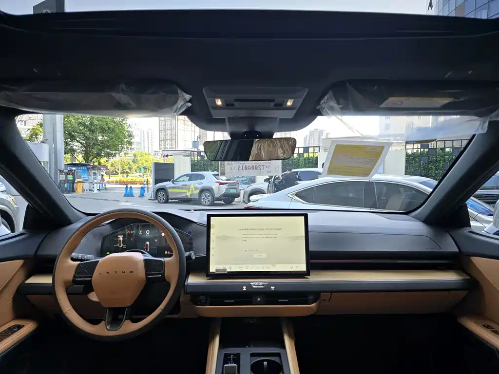 Lexus ES — миниатюра 5
