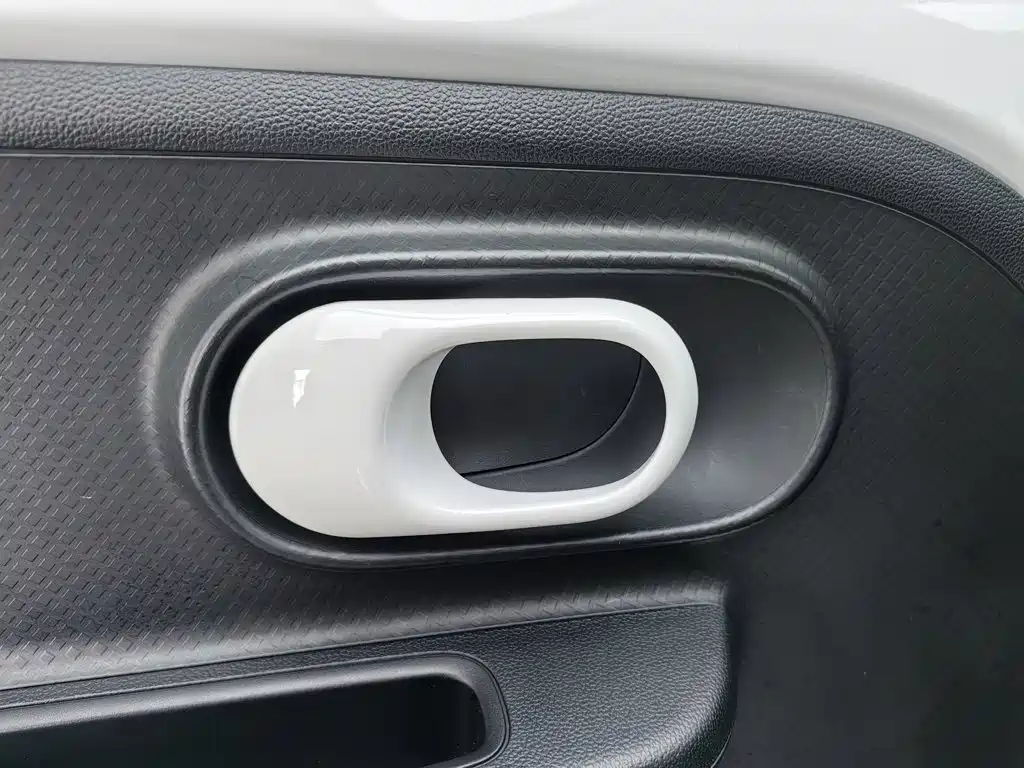 Roewe Clever — миниатюра 9