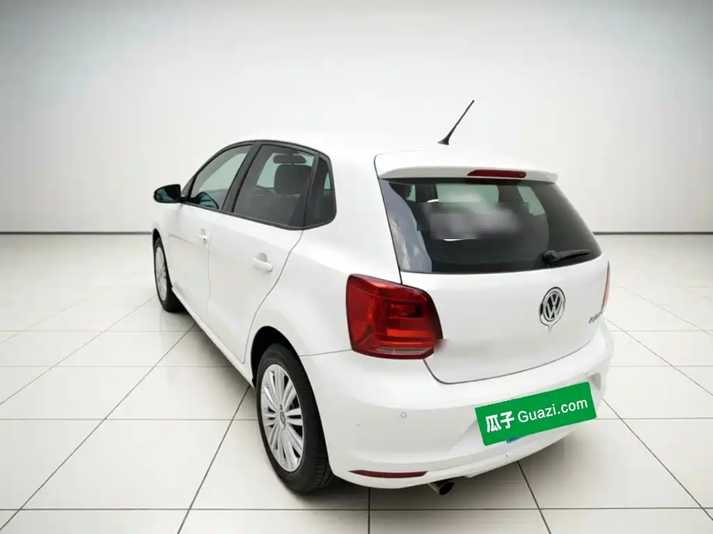 Volkswagen Polo — миниатюра 5