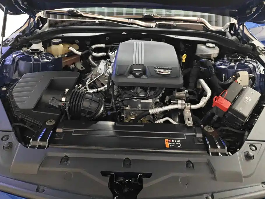 Cadillac CT5 — миниатюра 10