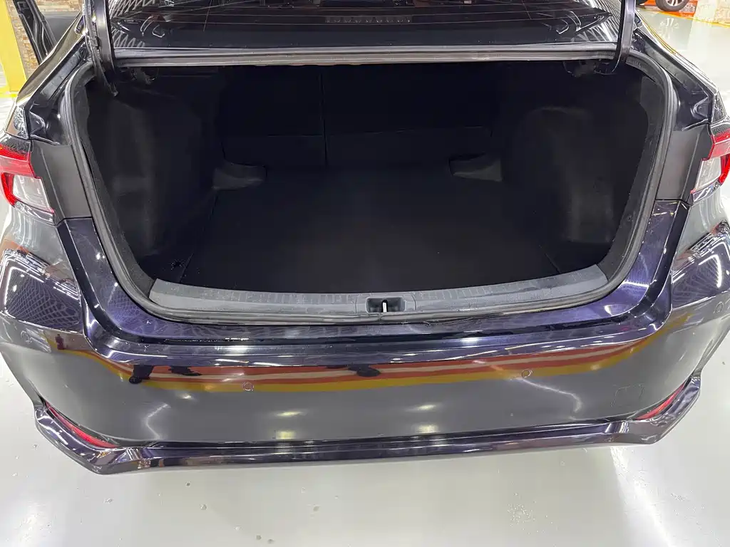 Toyota Allion — миниатюра 14