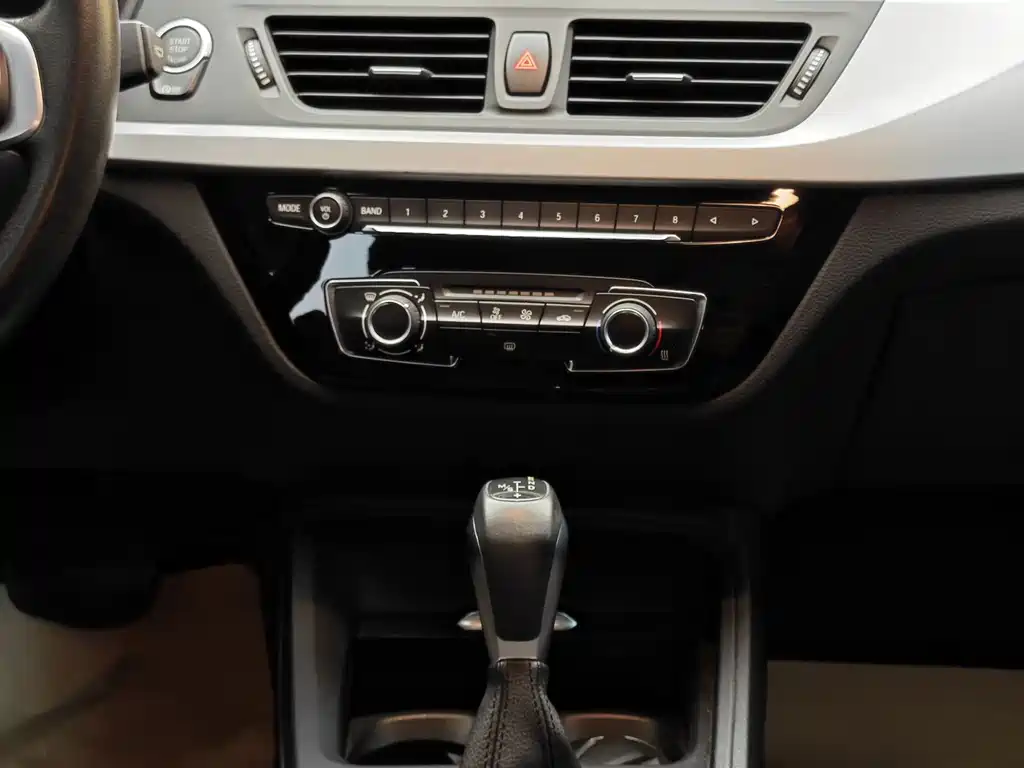 BMW 1 Series — миниатюра 19