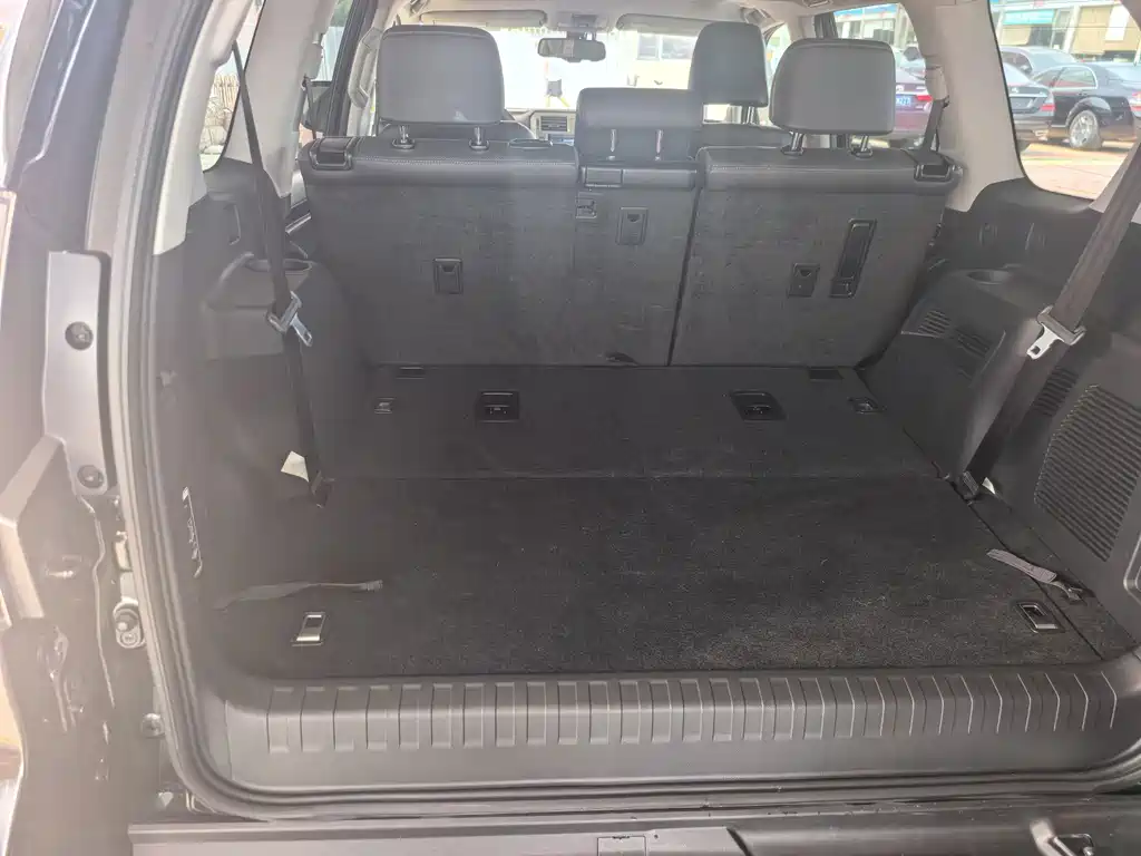 Lexus GX — миниатюра 13