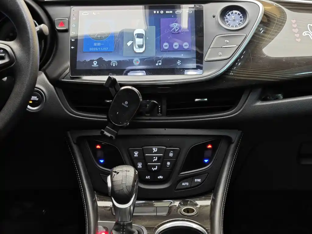 Buick Envision Plus — миниатюра 18