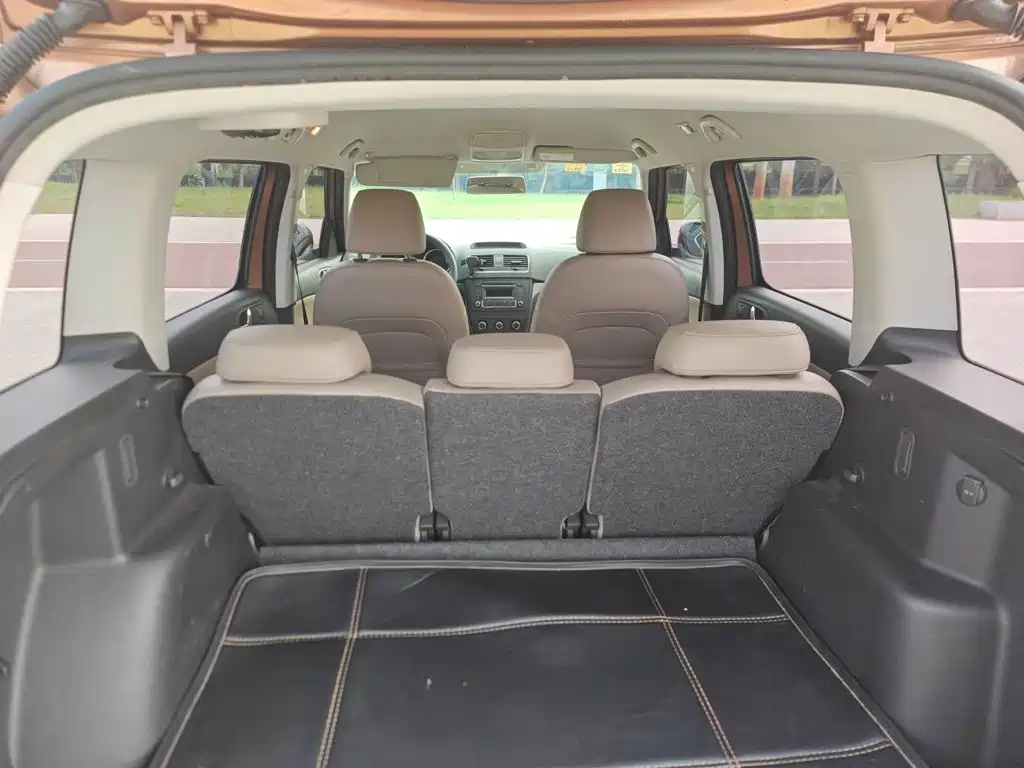 Skoda Yeti — миниатюра 8