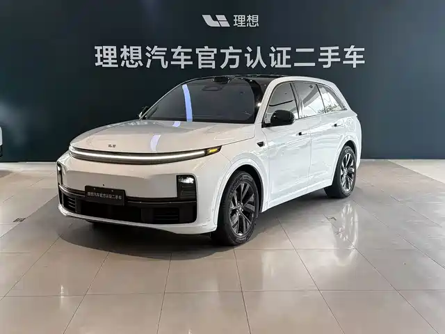 Li Auto 理想L7
