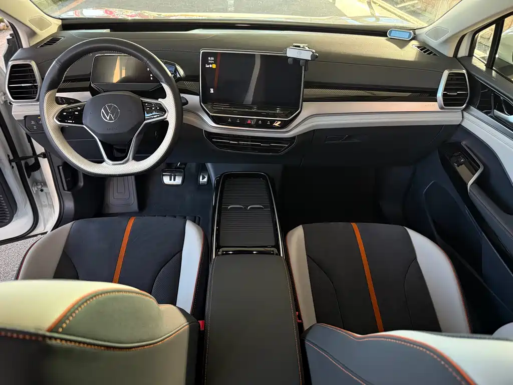 Volkswagen ID.6 Crozz — миниатюра 8