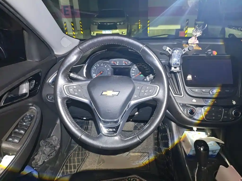 Chevrolet Malibu XL — миниатюра 11