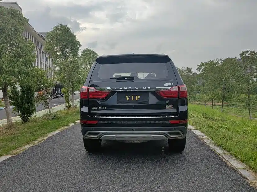 Landwind Landwind X8 — миниатюра 8