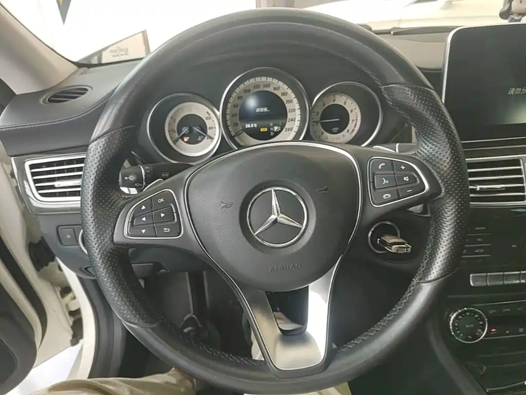 Mercedes-Benz CLS 2015 CLS 320