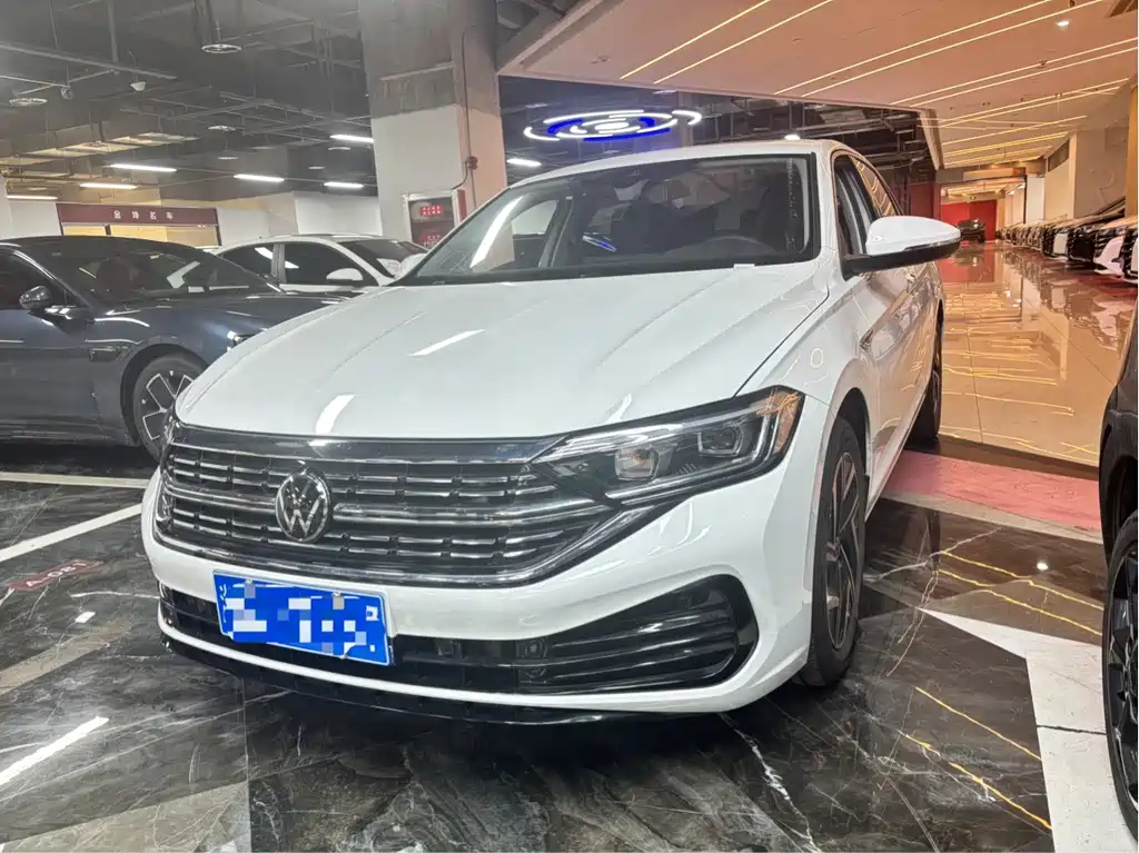 Volkswagen Sagitar 2023