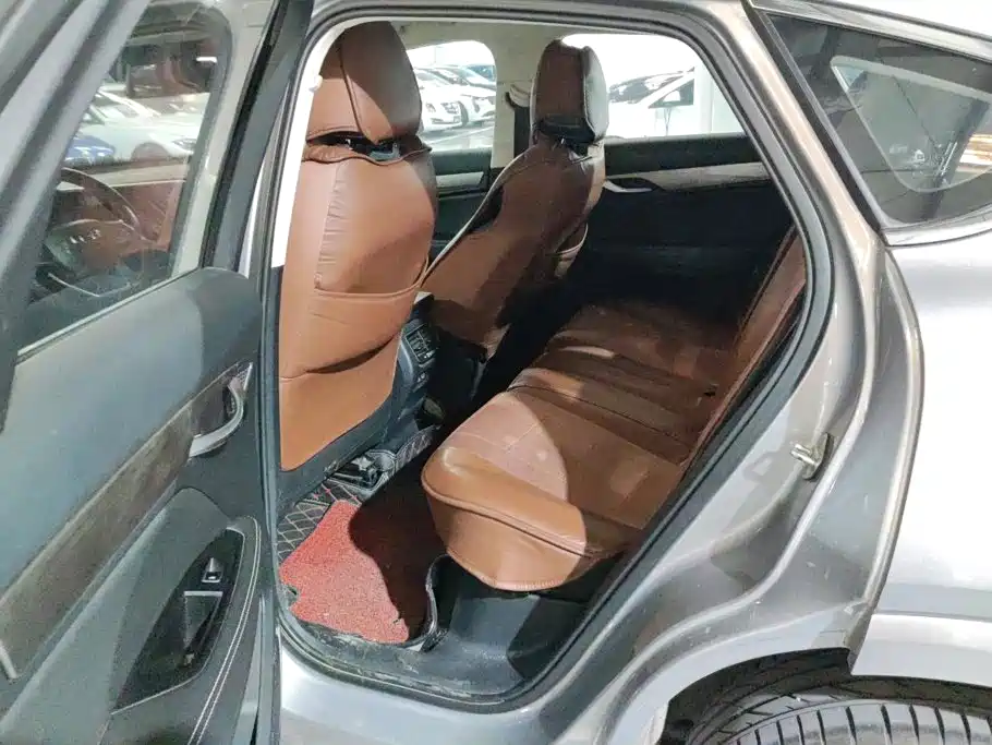 Geely Xingyue — миниатюра 11
