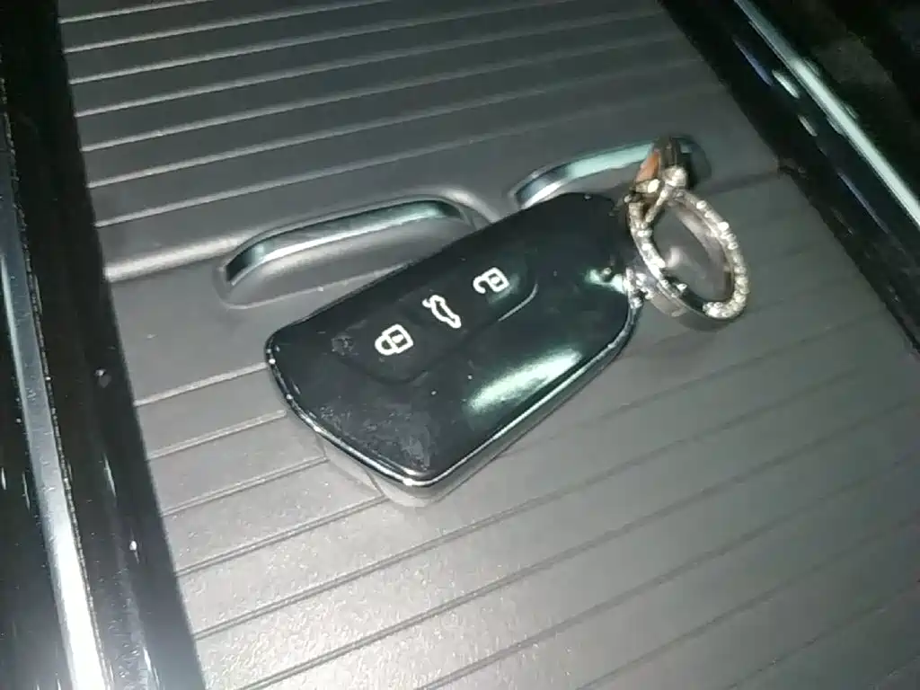 Volkswagen ID.4 X — миниатюра 9