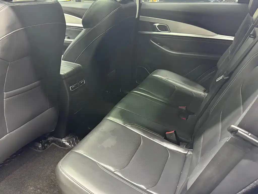 JETOUR X70 2020 1.5T DCT 7 мест