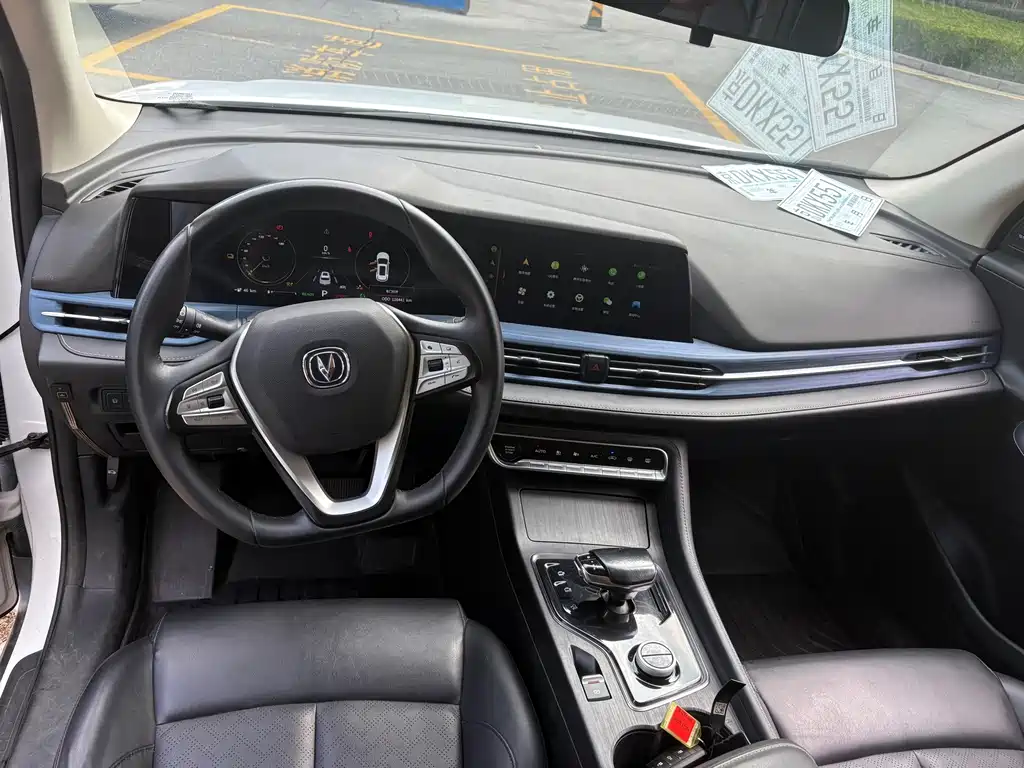 Changan CS55 EV — миниатюра 7