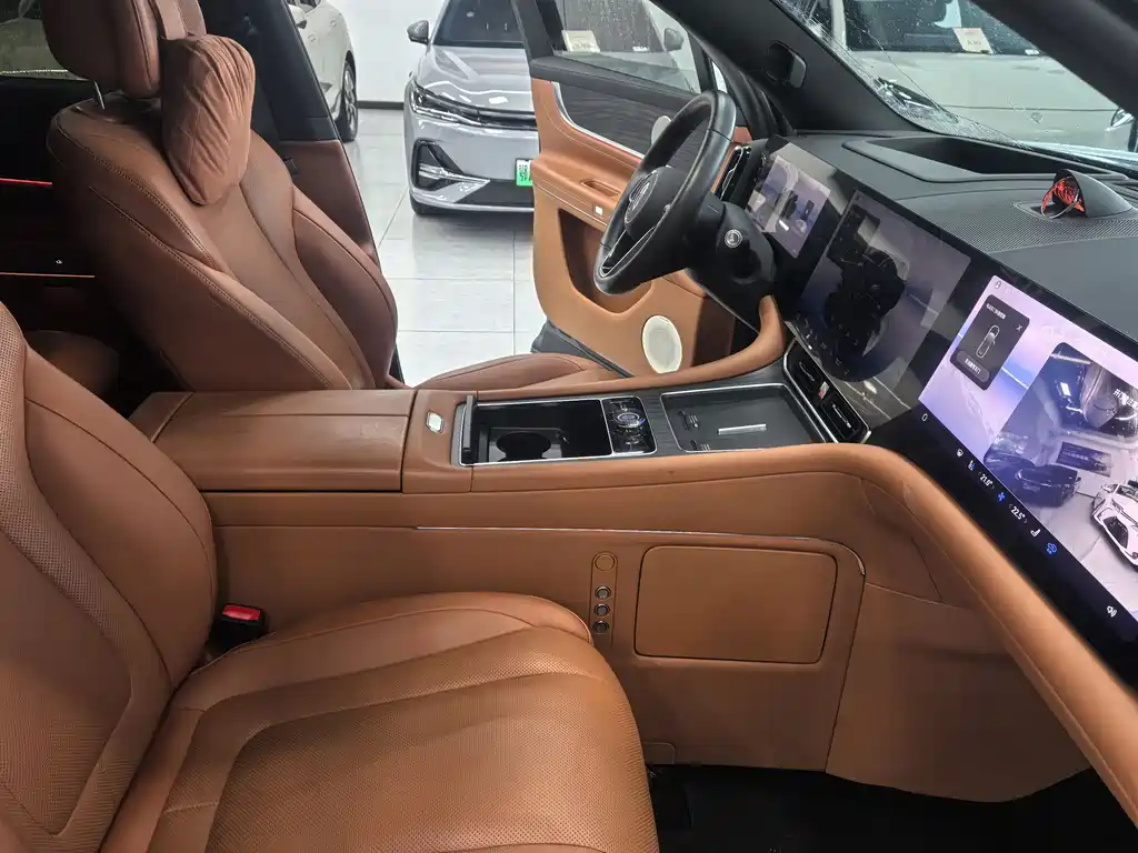 Aito M9 2024 Ultra 42kWh 6 мест
