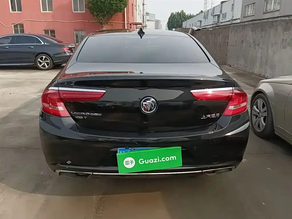 Buick LaCrosse 2016 28T Luxury