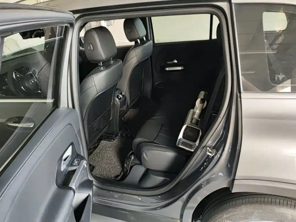 Mercedes-Benz EQB — миниатюра 6