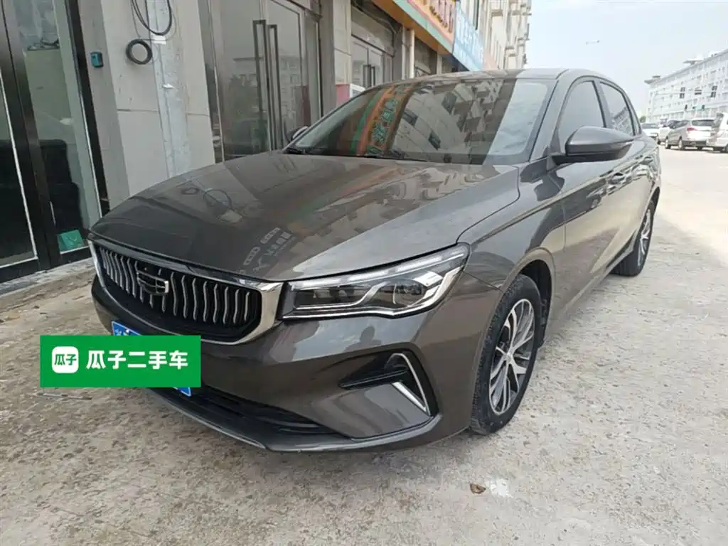 Geely Emgrand 2024