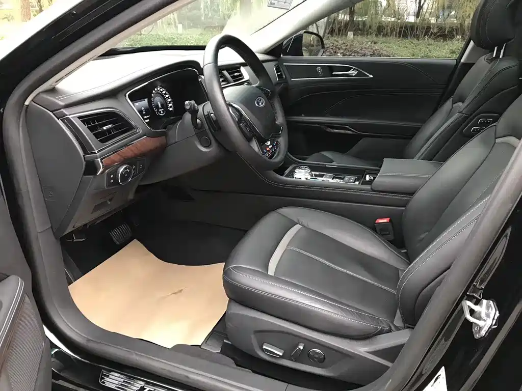 Ford Taurus — миниатюра 8