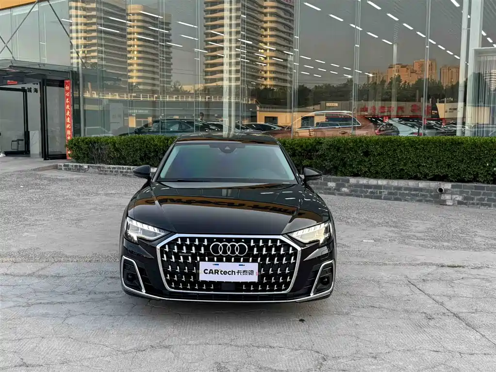 Audi A8 2025 A8L 45 TFSI quattro Luxury