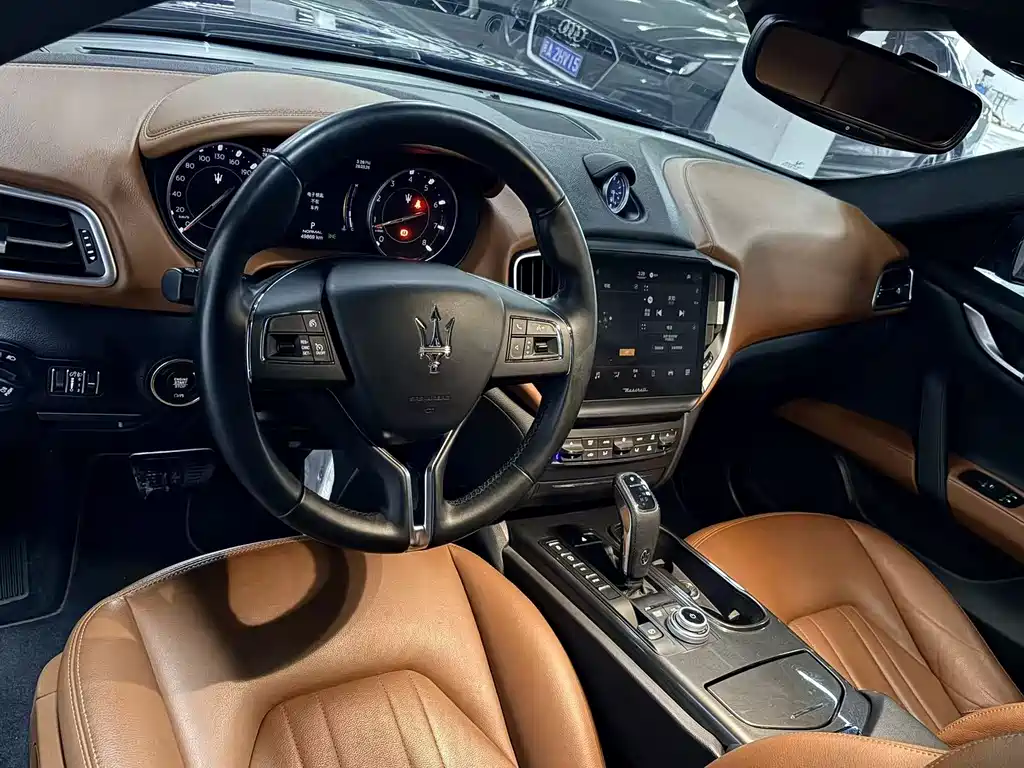 Maserati Ghibli 2021 2.0T