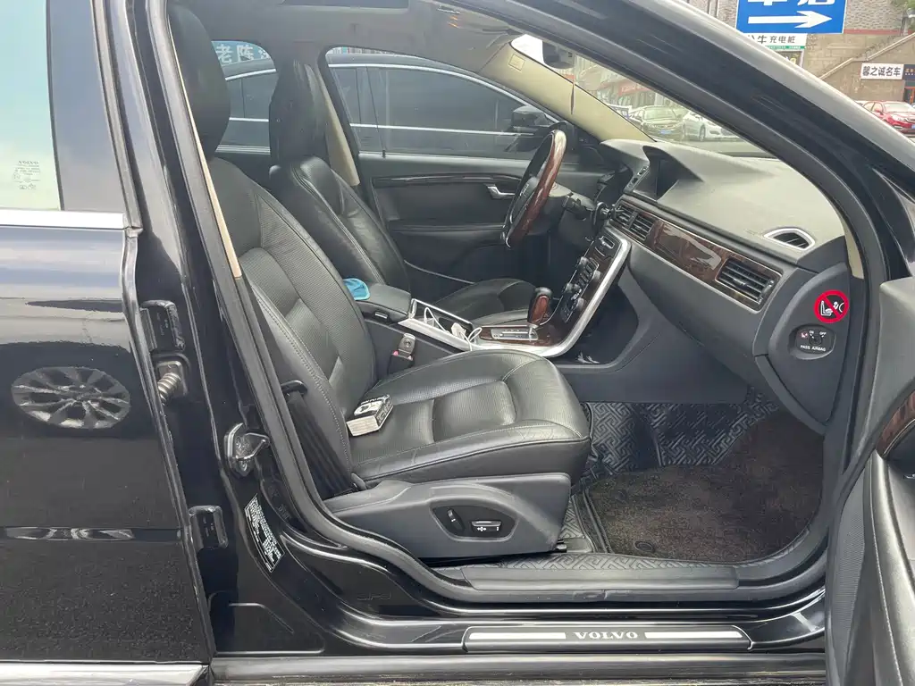 Volvo S80L — миниатюра 9