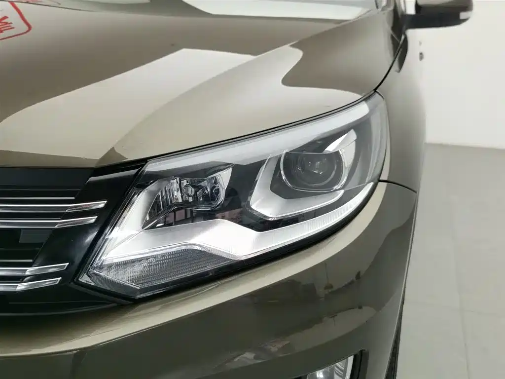 Volkswagen Tiguan 2016 280TSI AT