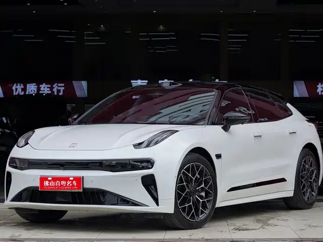 2024 Zeekr 001
