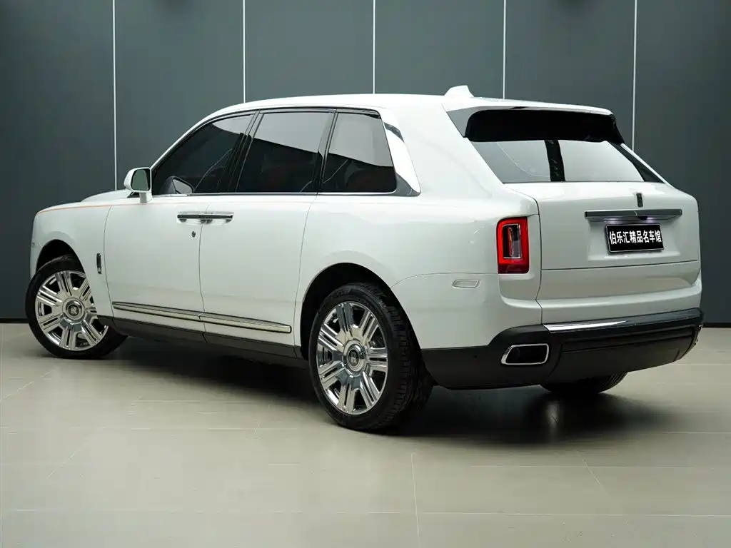 ROLLS-ROYCE CULLINAN