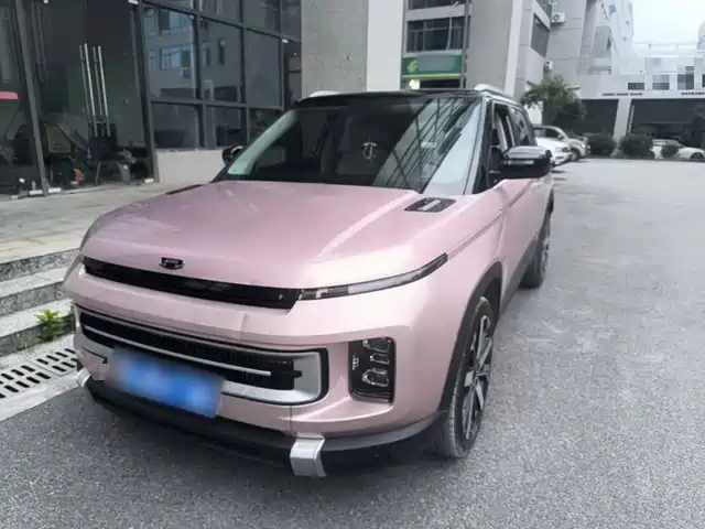 2022 Geely Icon