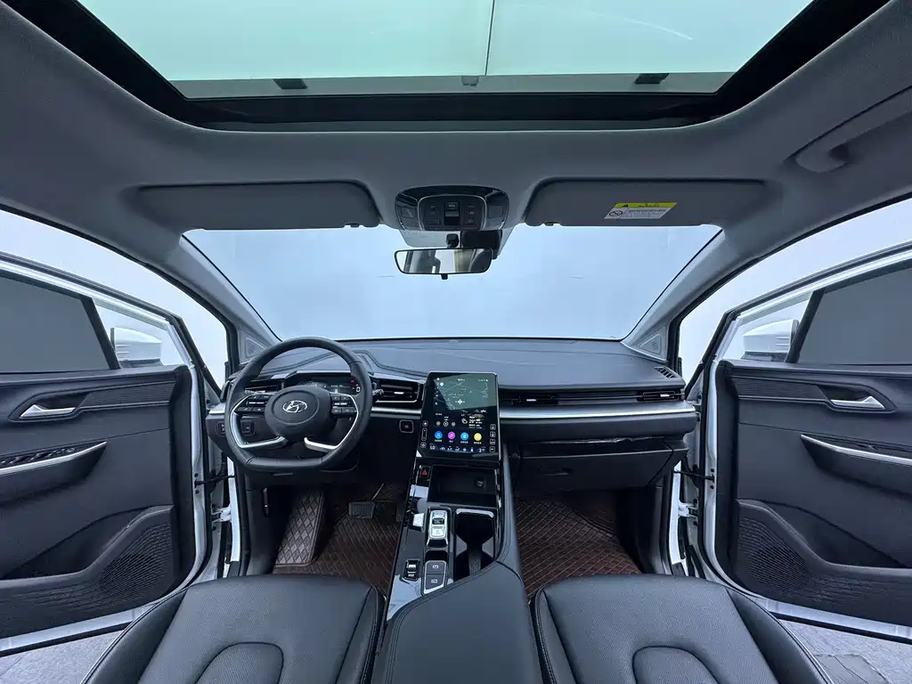 Hyundai Custo — миниатюра 11