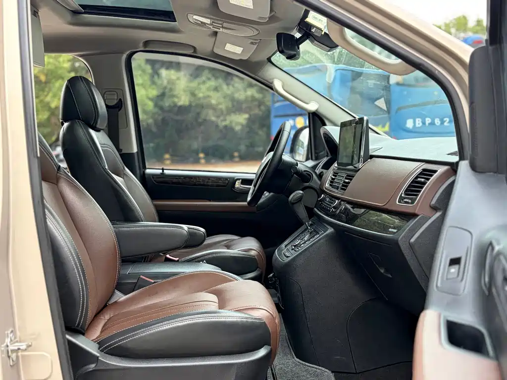 Maxus G10 2.0T Auto Executive Edition, фото 5