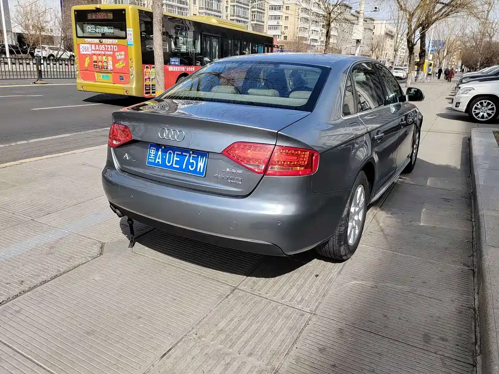 Audi A4L — миниатюра 5