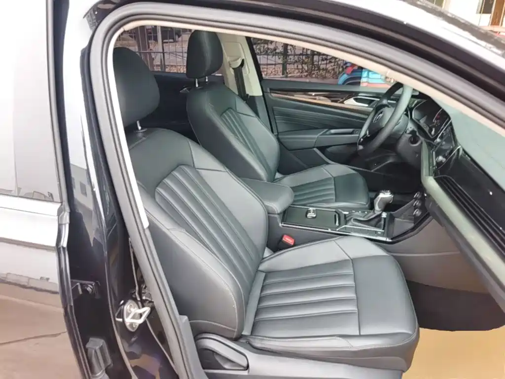 Volkswagen Passat — миниатюра 25