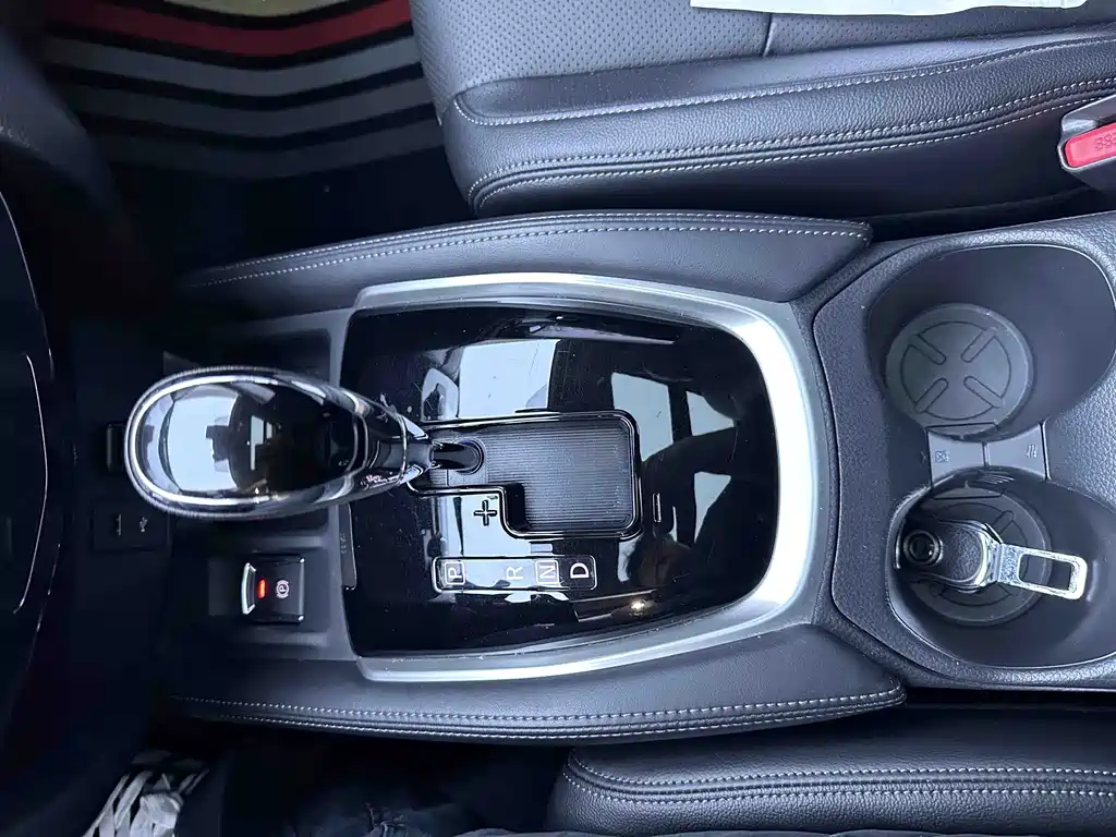 Nissan X-Trail — миниатюра 14
