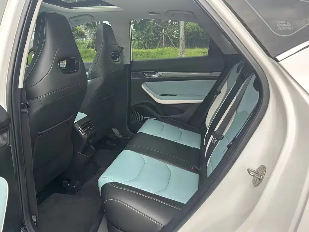 Geely Emgrand S — миниатюра 13
