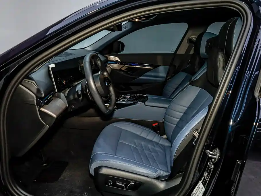 BMW 5 Series 5 2024 530Li Premium Luxury