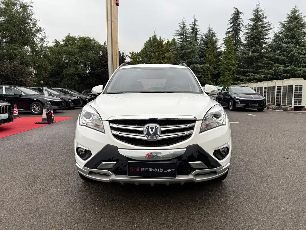 Changan CS35 — миниатюра 2