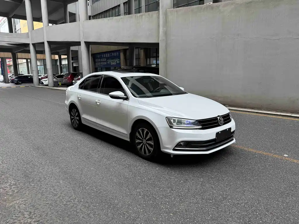Volkswagen Sagitar — миниатюра 3