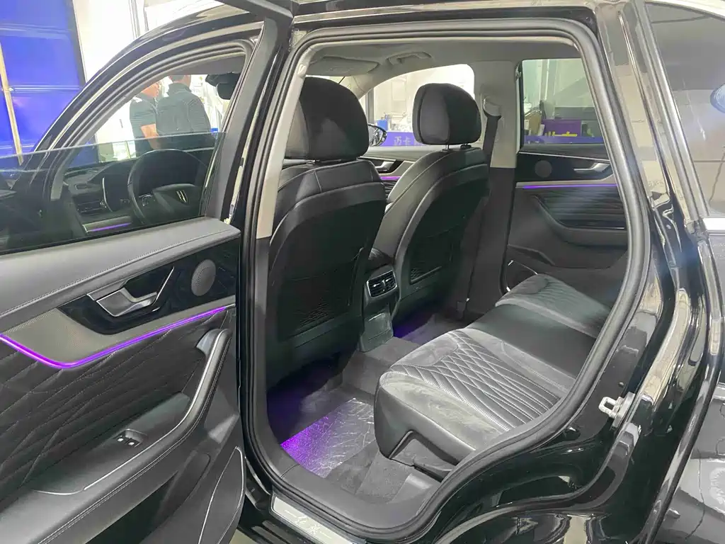 Hongqi Hongqi HS5 — миниатюра 6