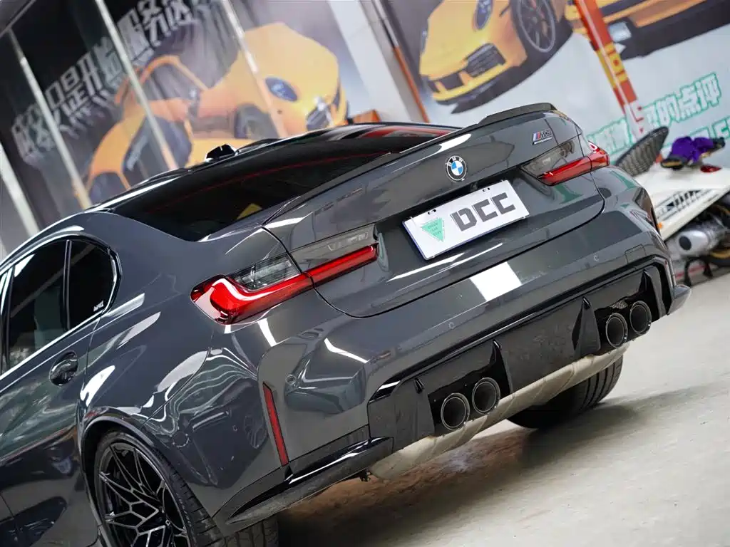 BMW M3 2024 M3